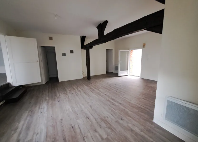 Appartement Quai de Sully à Gien