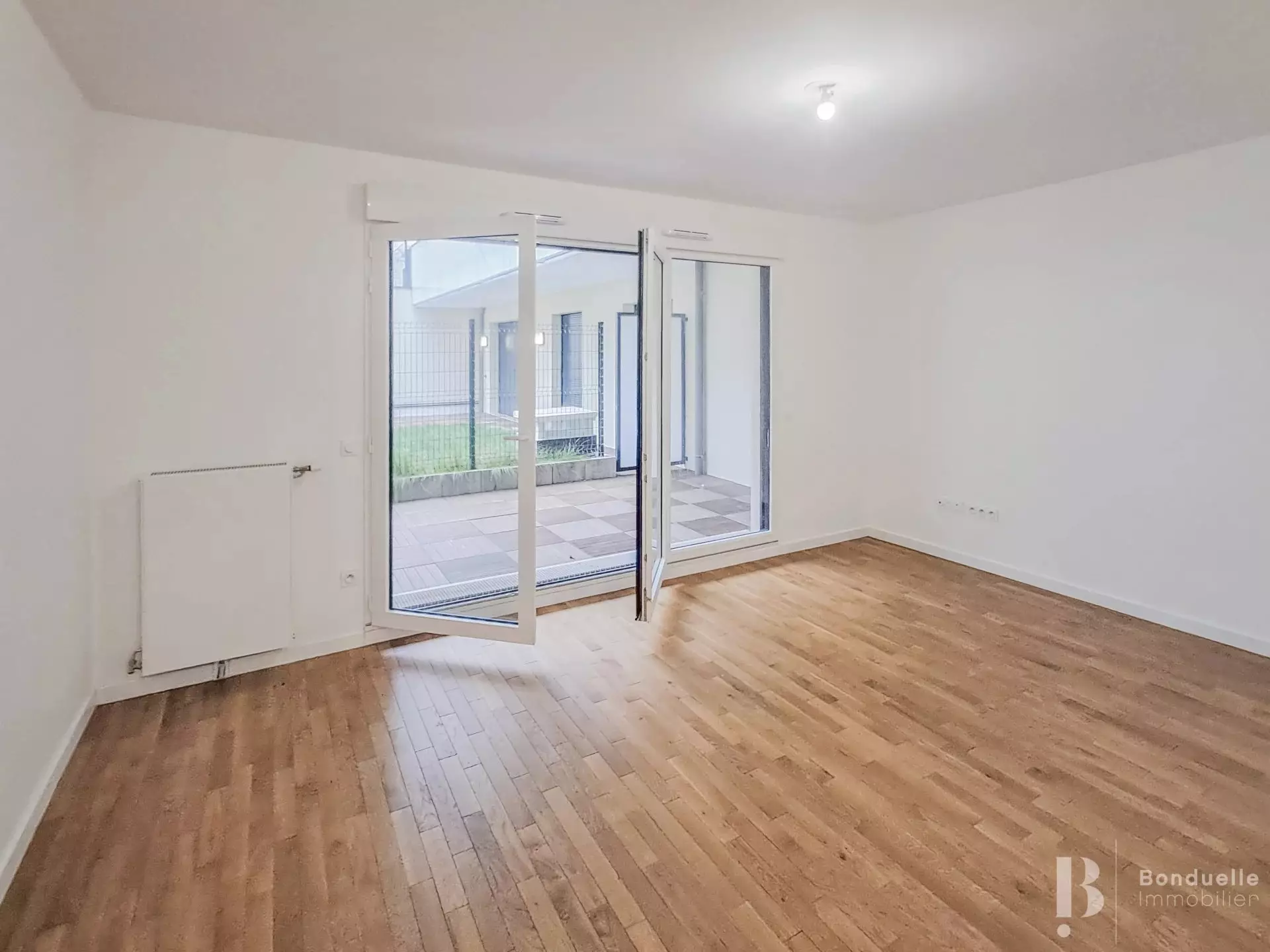 Flat Boulevard Senard in Saint-Cloud