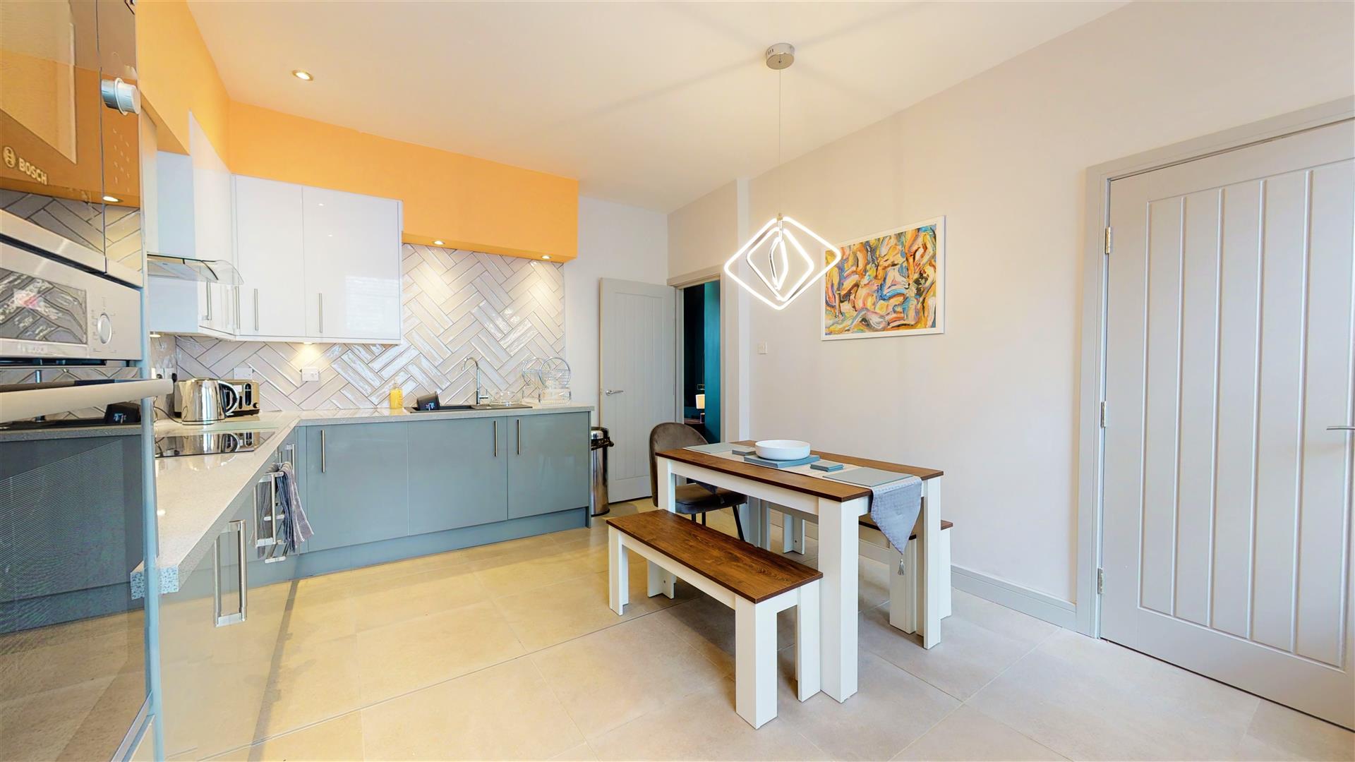 Room Marton Heights in Calderdale