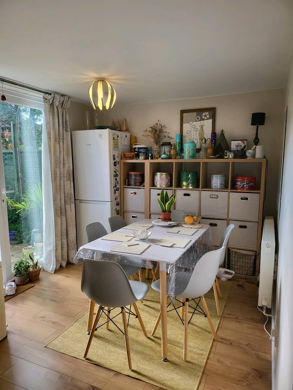 Room Blenheim Road in Maidenhead