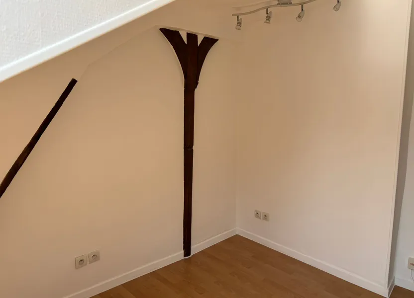 Appartement Cour Saint-Joseph à Paris