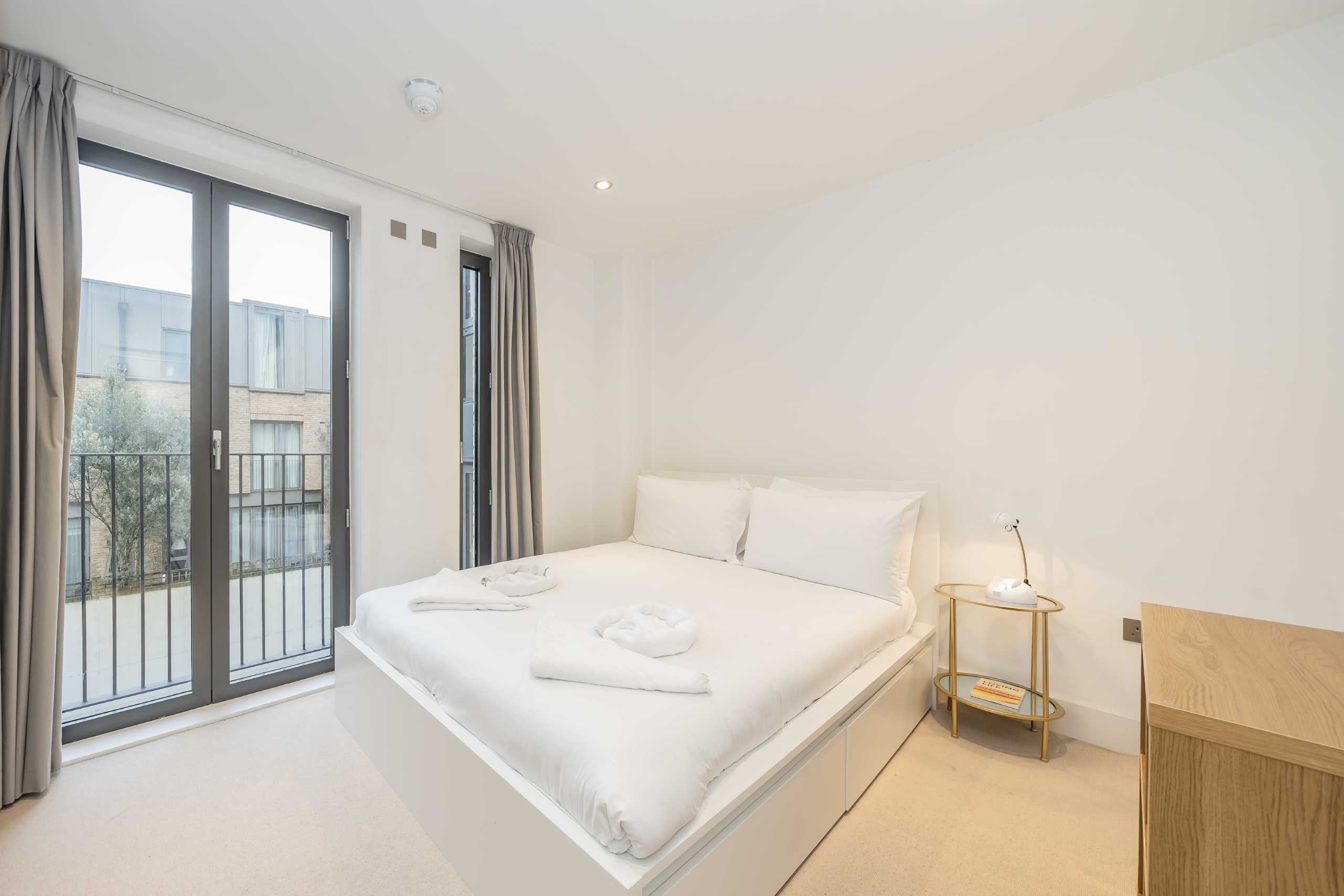 Flat Faraday Road in Greater London