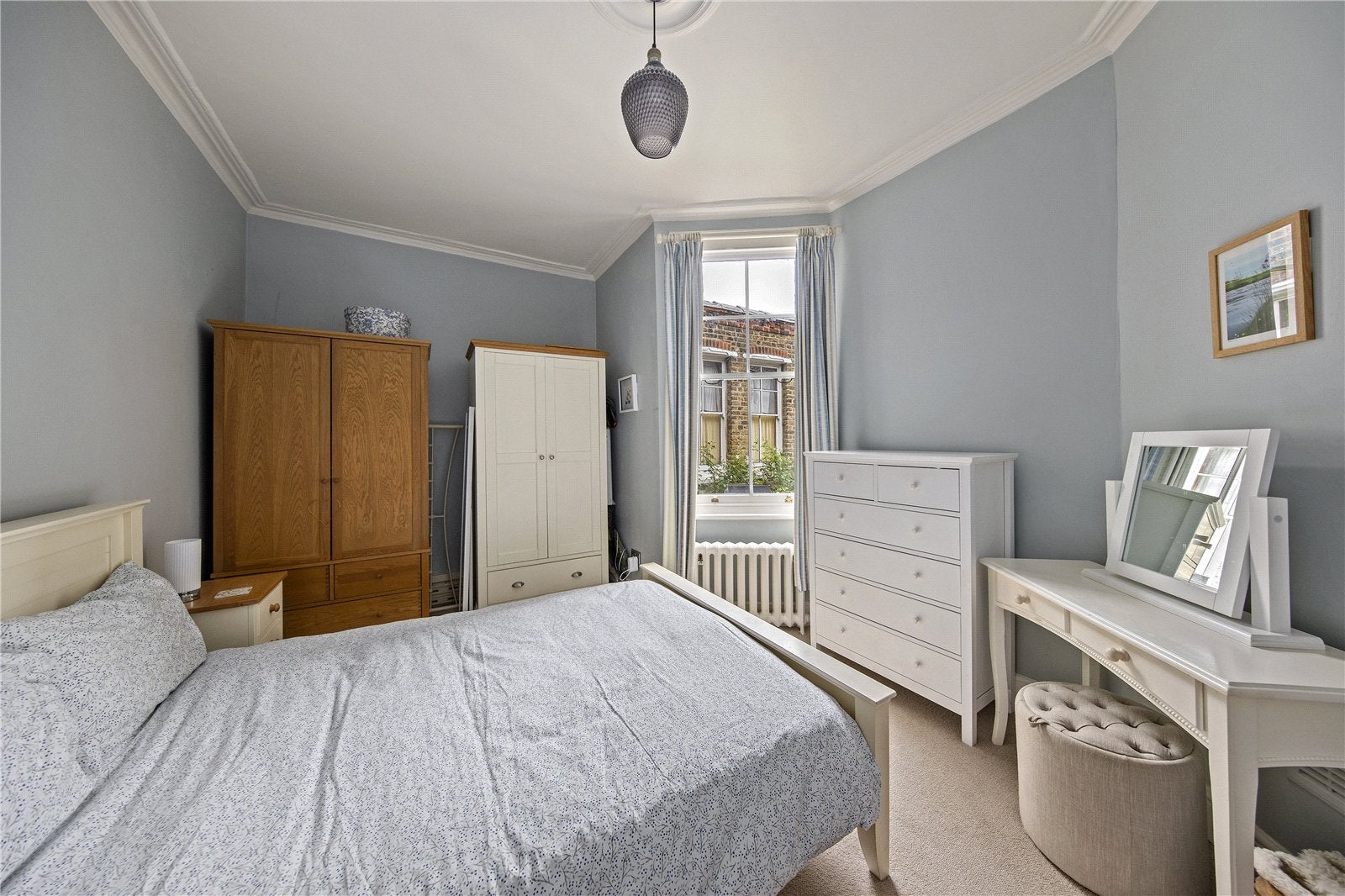 Flat North Avenue in Greater London