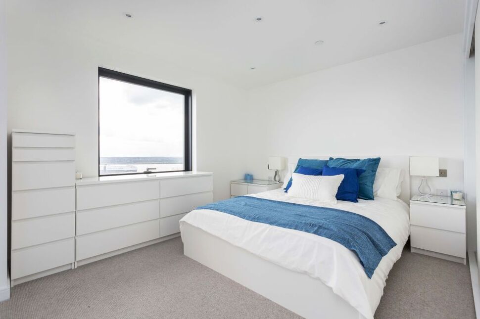 Flat Ocean Way in Southampton