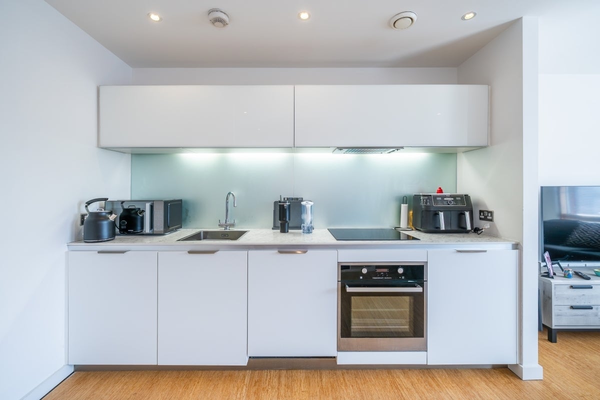 Flat Grafton Square in Greater London
