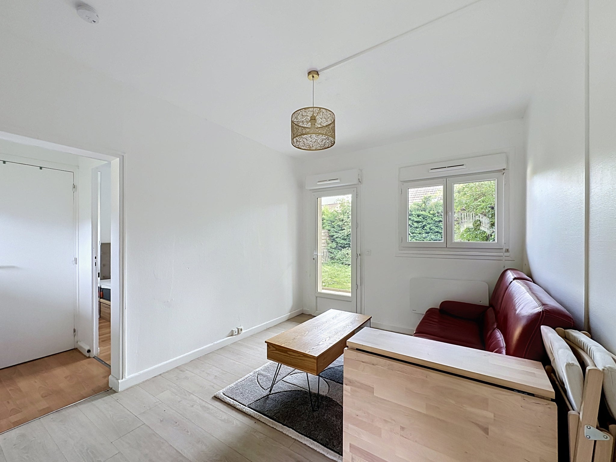 Flat Rue des Tilleuls in Les Thilliers-en-Vexin
