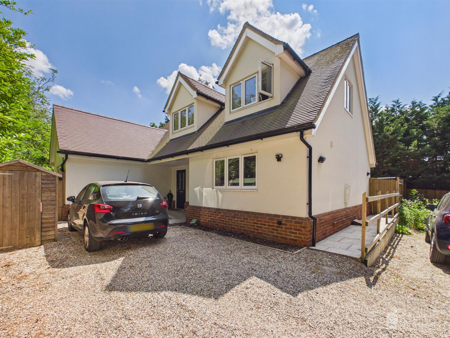House Southern Way in Harlow