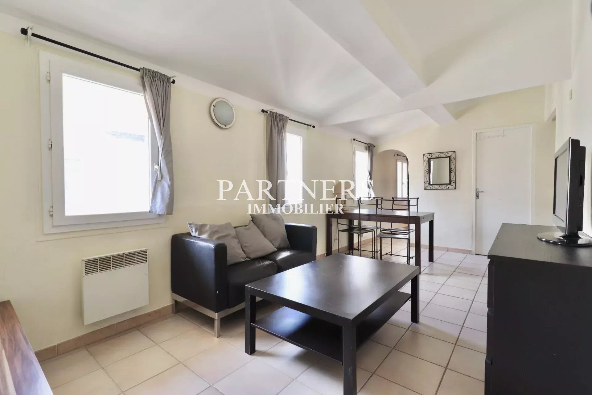 Flat Rue Paul Bert in Aix-en-Provence