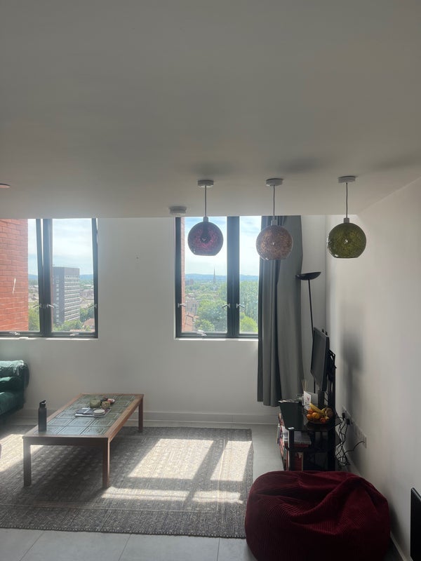 Room Spinners Way in Manchester