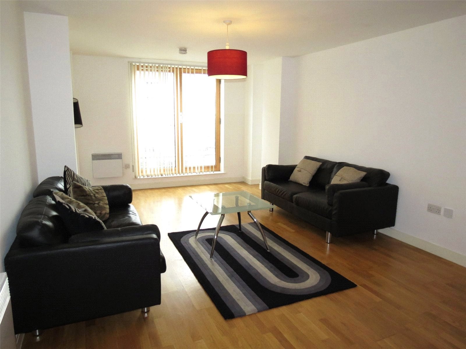 Flat Dyche Street in Manchester