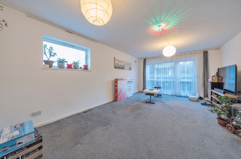 House Coverdale Gardens in Greater London