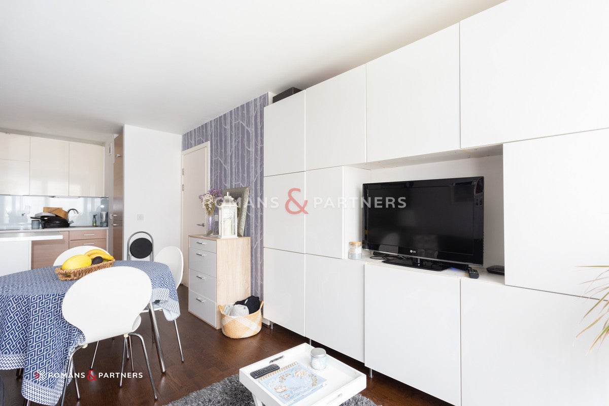 Flat Deals Gateway in Greater London