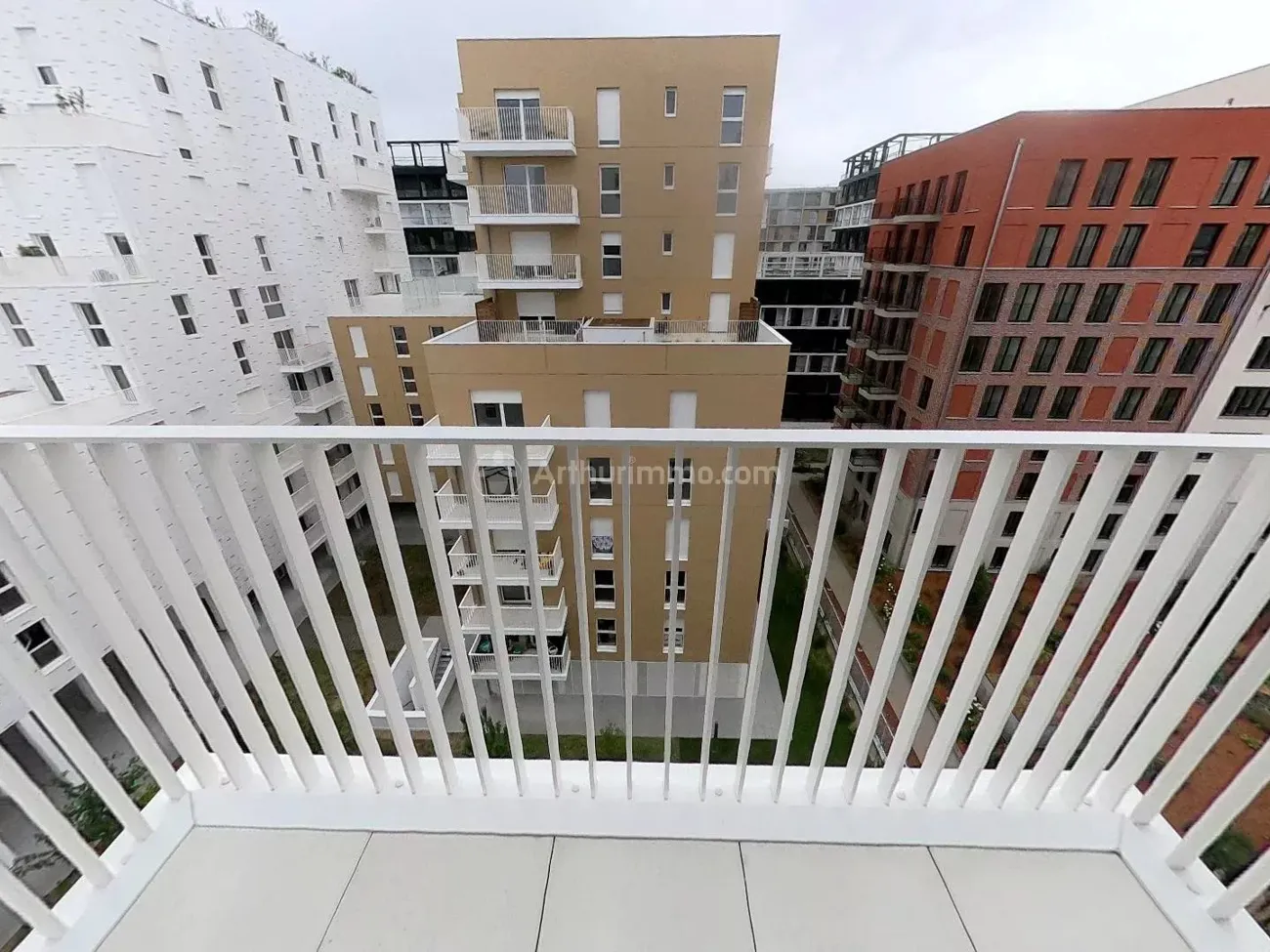 Flat Rue Henri Bergson in Asnières-sur-Seine