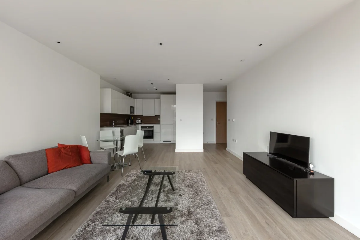 Flat Woodberry Grove in Greater London