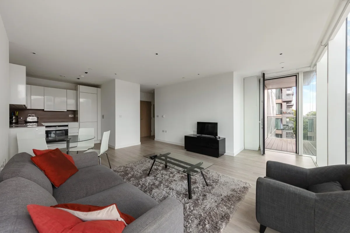 Flat Woodberry Grove in Greater London