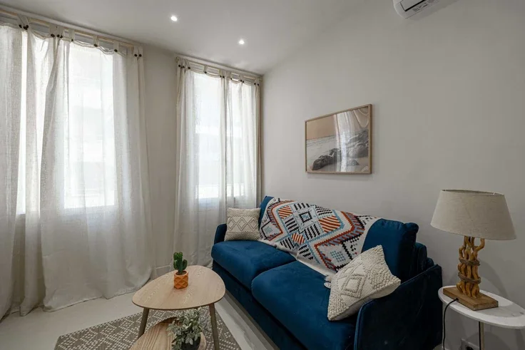 Appartement Rue Bricka à Antibes
