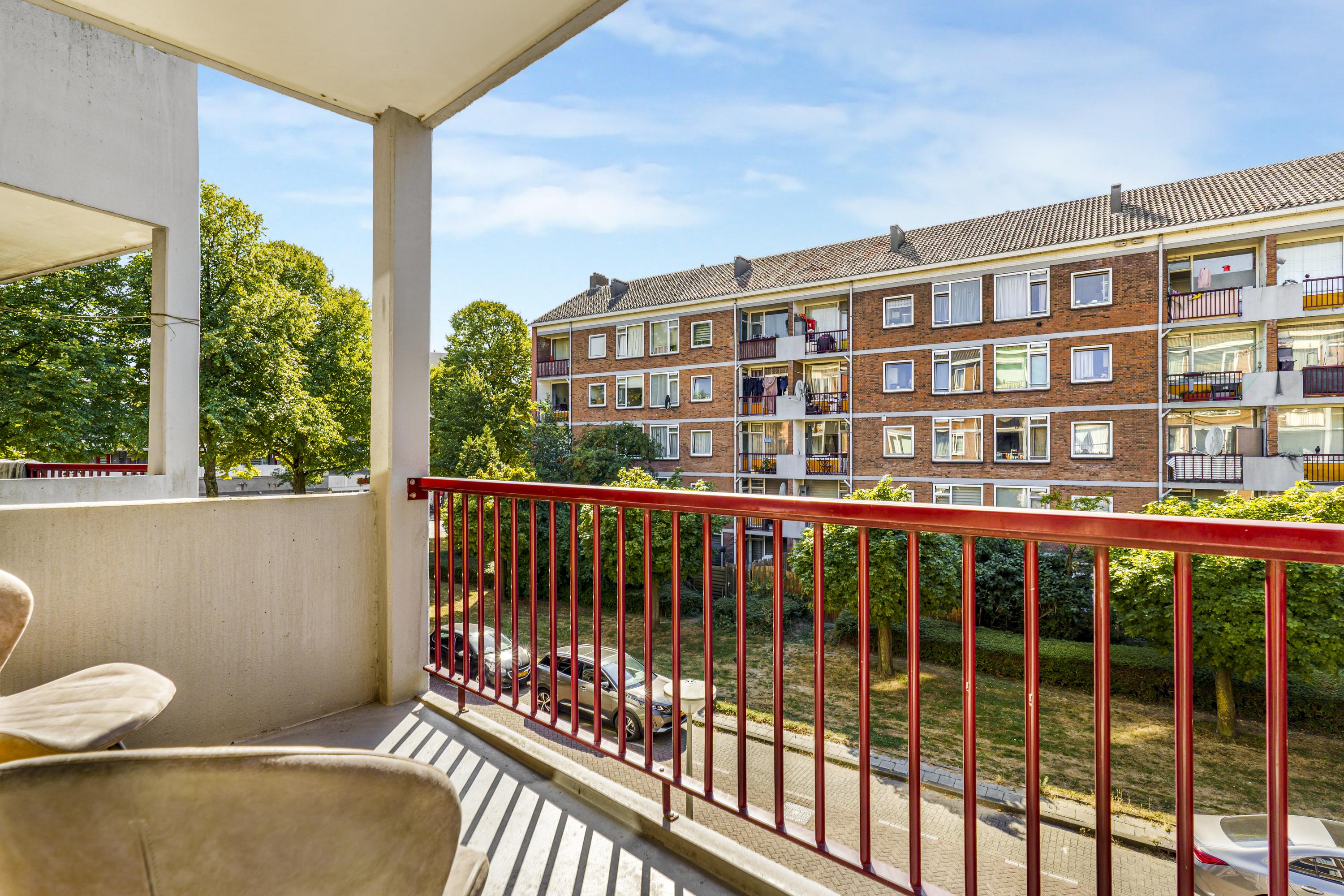 Appartement Pieter Calandlaan 48 1 in Amsterdam