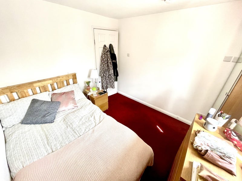 Room Clifton Place in Greater London