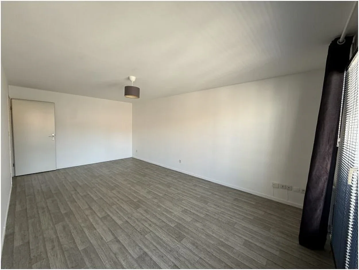 Flat Rue de Brigode in Lille