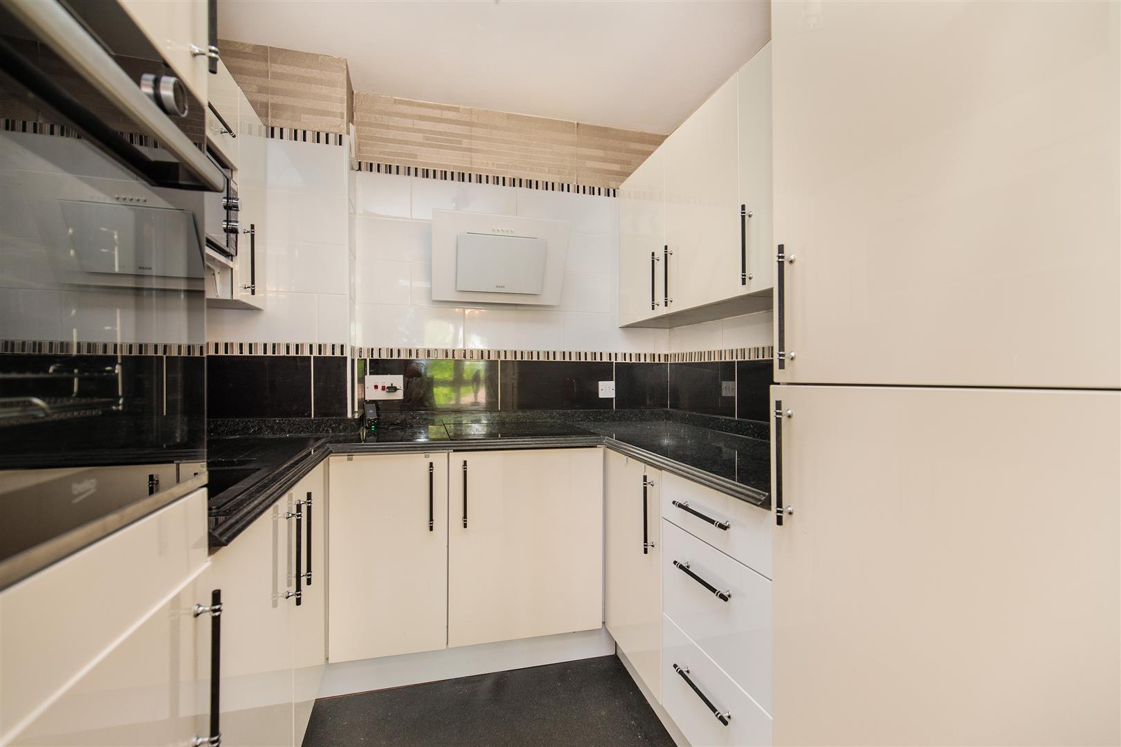 Flat Adderstone Crescent in Newcastle upon Tyne
