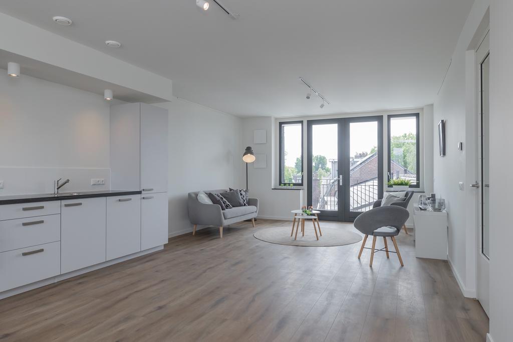 Appartement Eerste Hasselaerstraat 1 B B in Haarlem