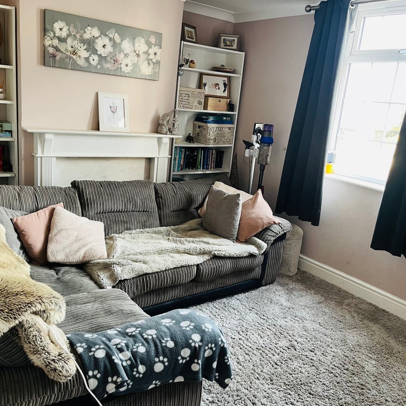 Room Cunliffe Street in North East Derbyshire