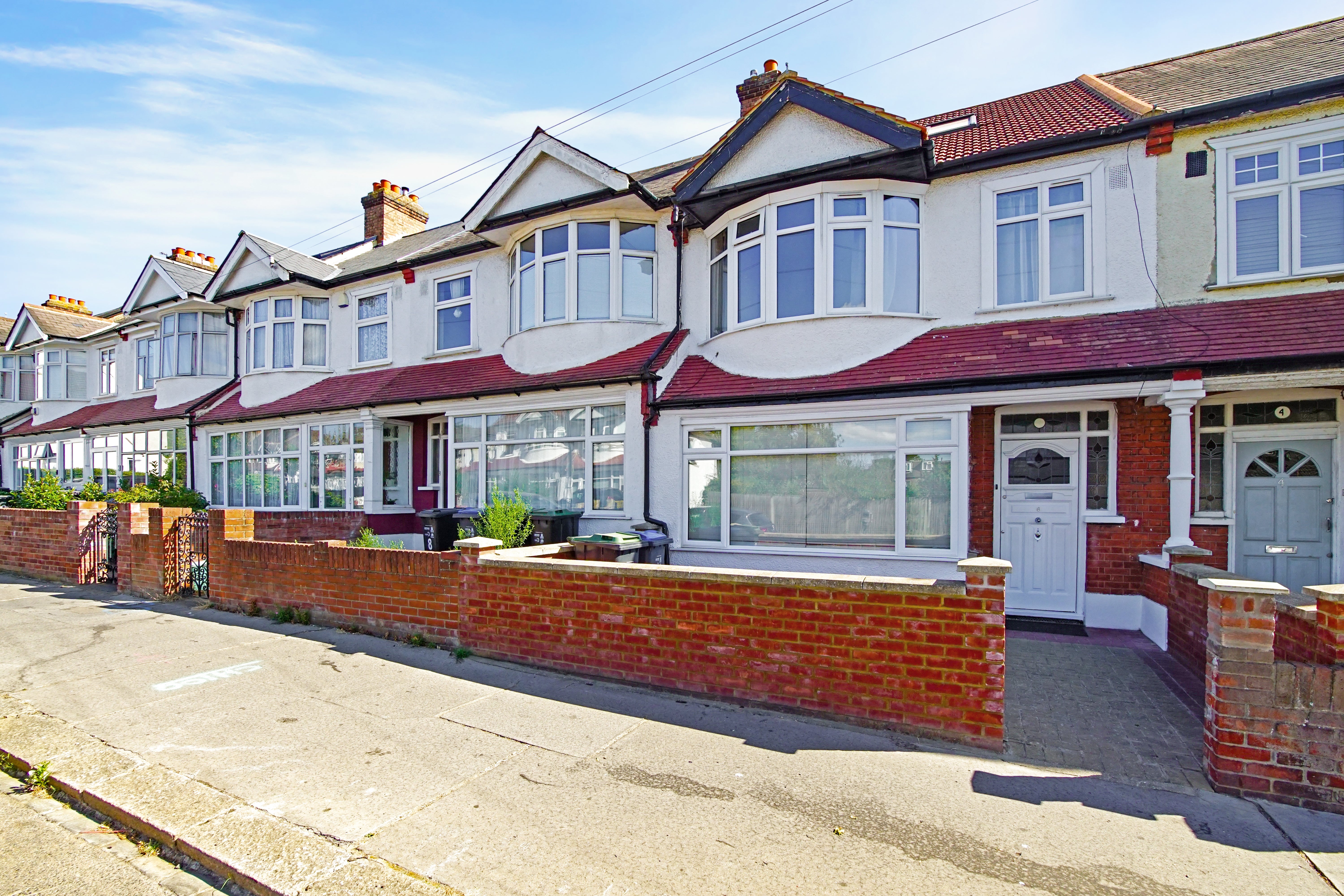 House Dixon Road in Greater London