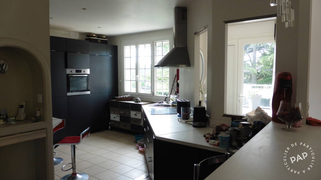 Appartement Route de Paris à Charbonnières-les-Bains