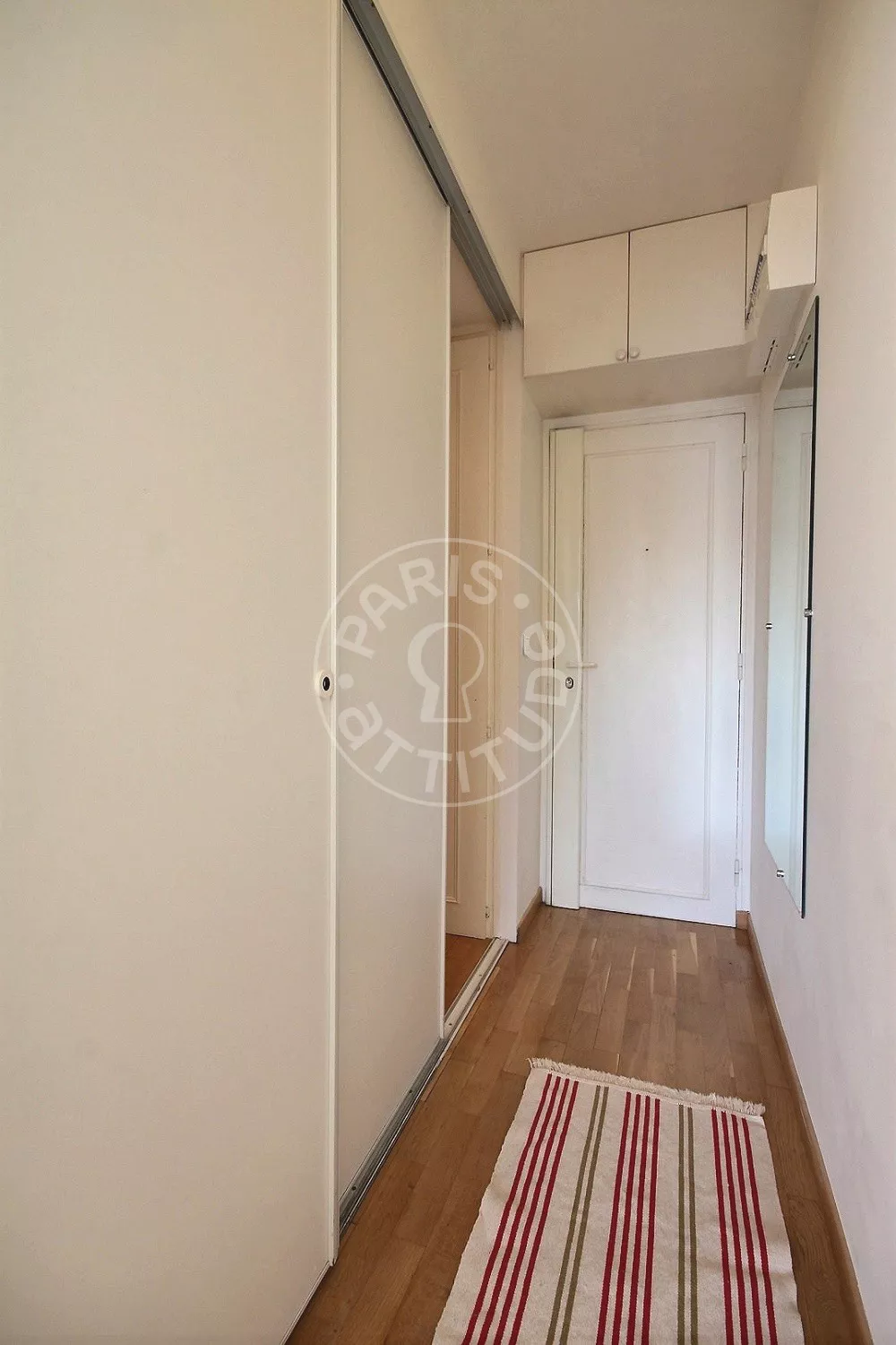 Flat Rue de la Pompe in Paris