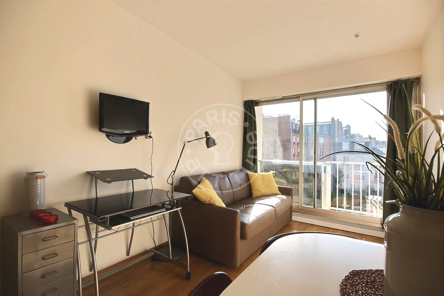 Flat Rue de la Pompe in Paris