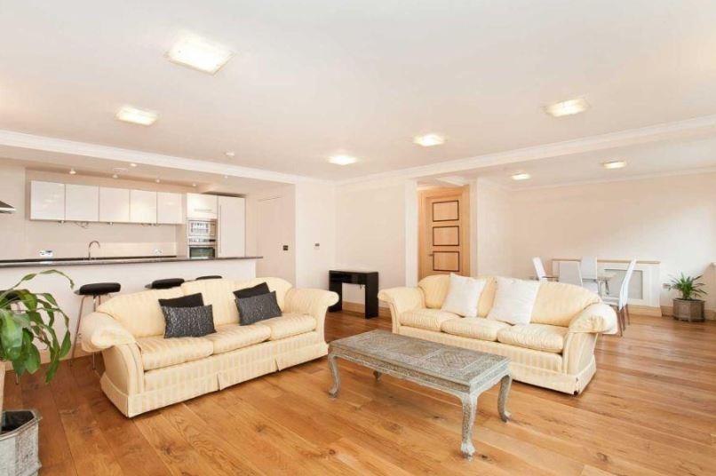 Flat Queen's Terrace in City of Westminster