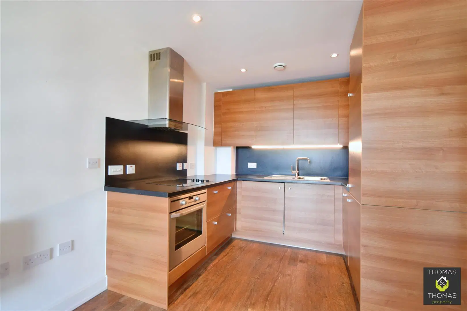 Flat Honeybourne Way in Cheltenham