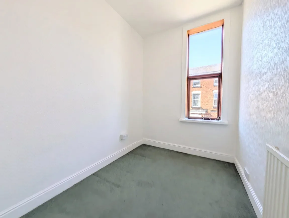 Flat Gordon Street in Southport
