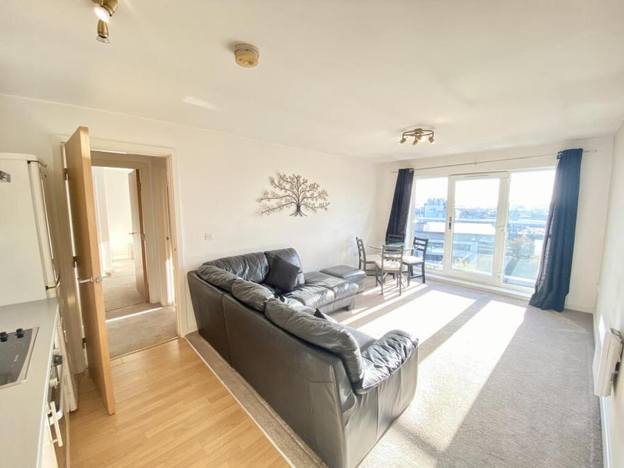 Flat Eccles New Road in Salford