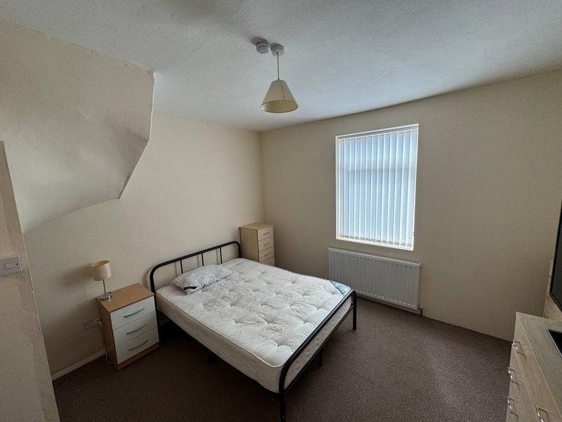 Room Sherwood Drive in Shirebrook
