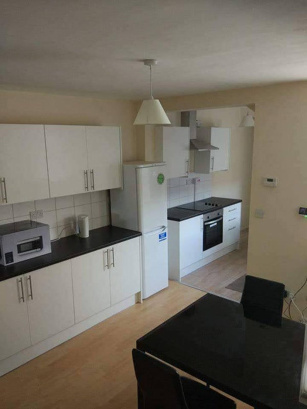 Room Sherwood Drive in Shirebrook