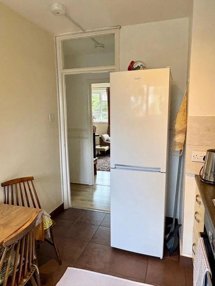 Flat Southmead Road in Greater London