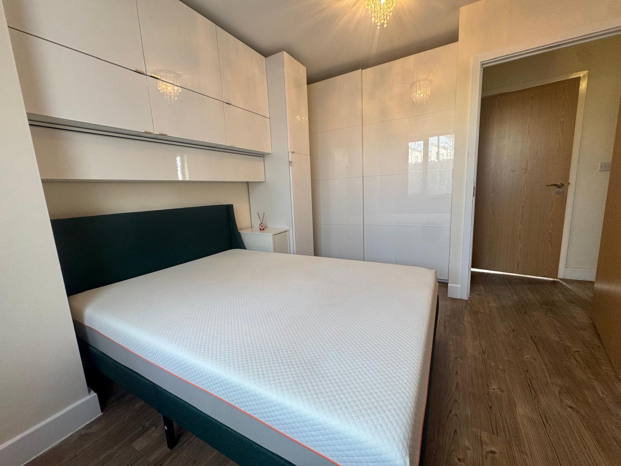 Room Jack Dimmer Close in Greater London
