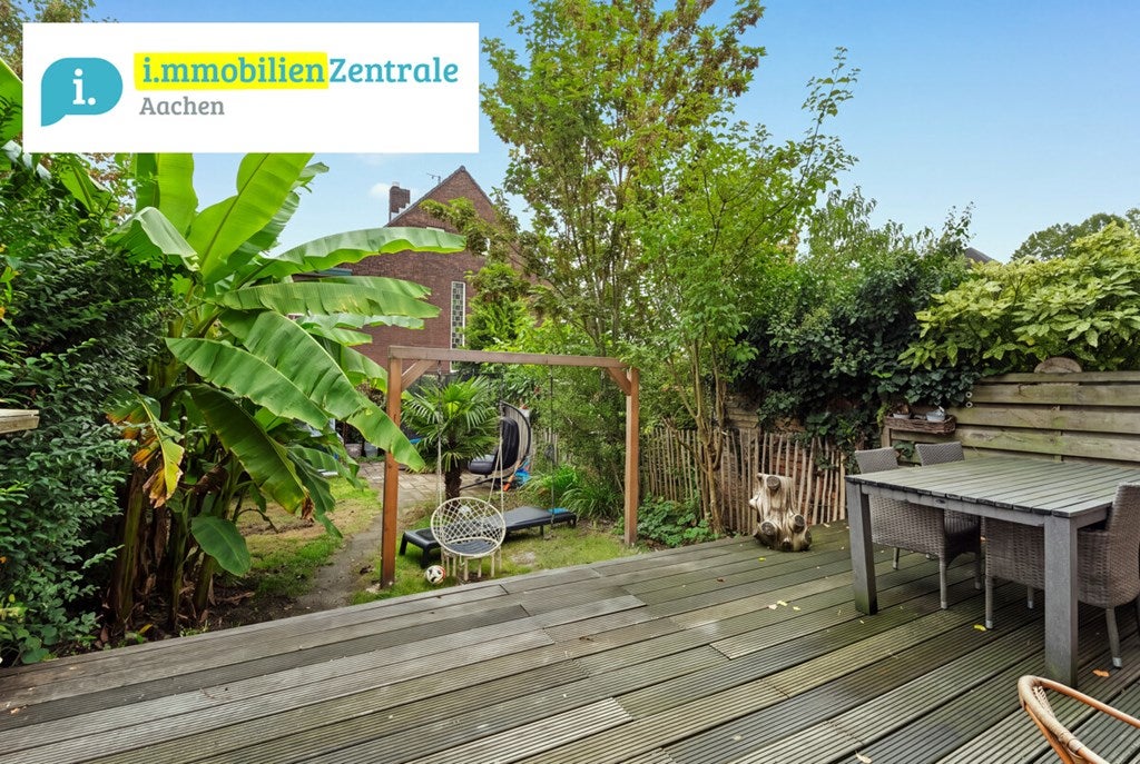 Tussenwoning te koop: Maastrichterlaan 185, Vaals