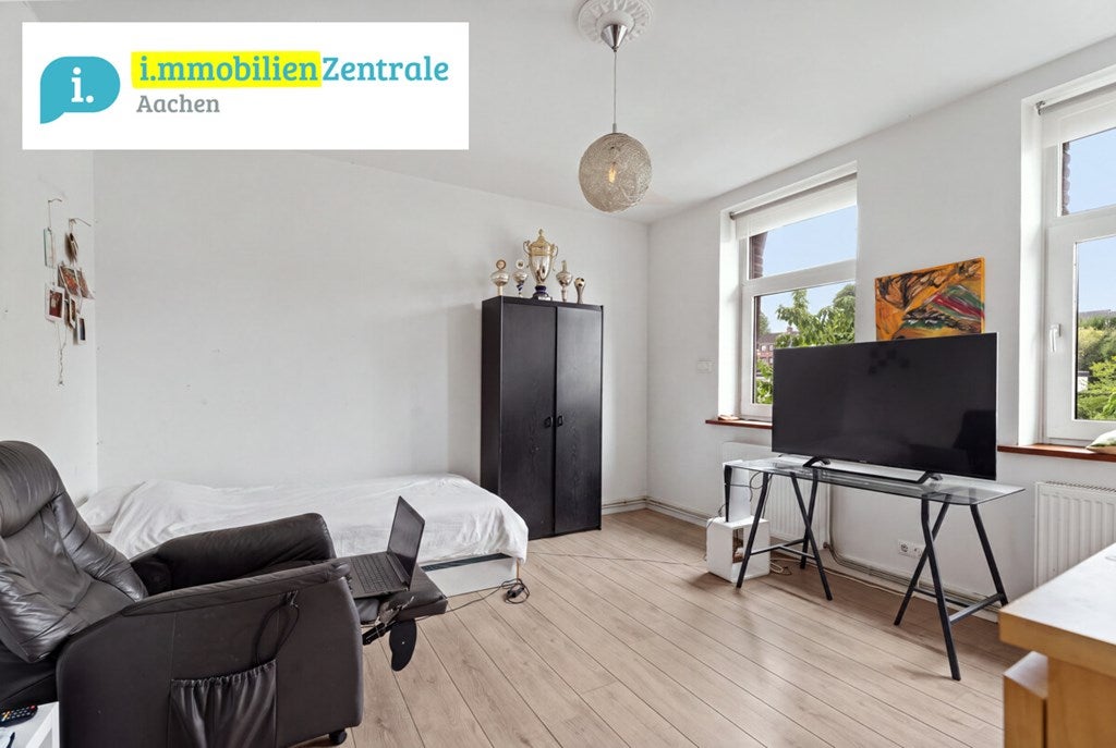 Tussenwoning te koop: Maastrichterlaan 185, Vaals