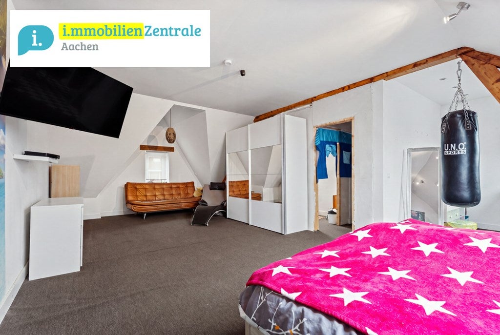 Tussenwoning te koop: Maastrichterlaan 185, Vaals