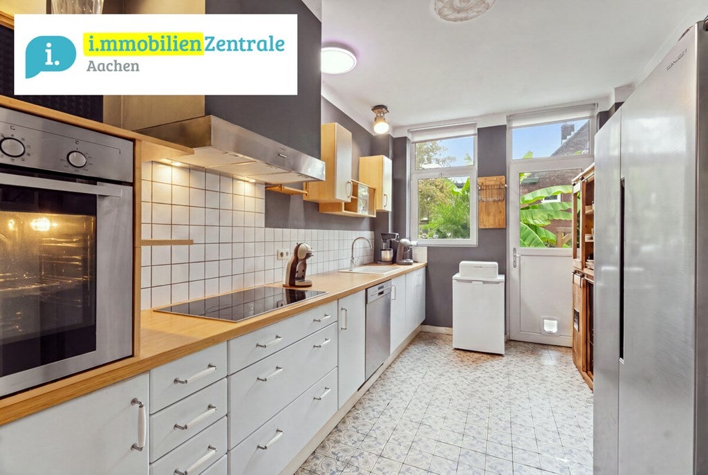 Tussenwoning te koop: Maastrichterlaan 185, Vaals