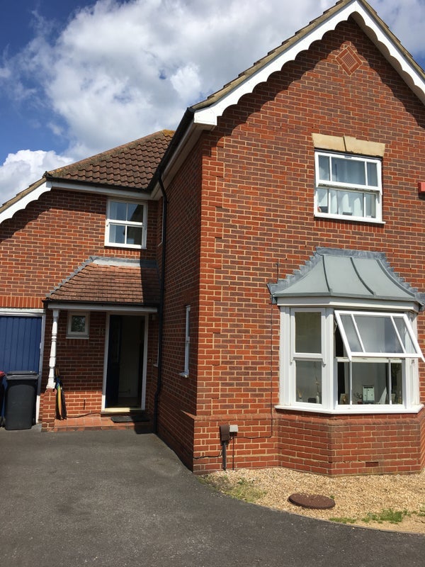 Room Moor Furlong in Slough