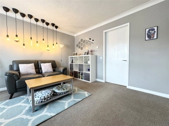House Pasture Close in Swindon