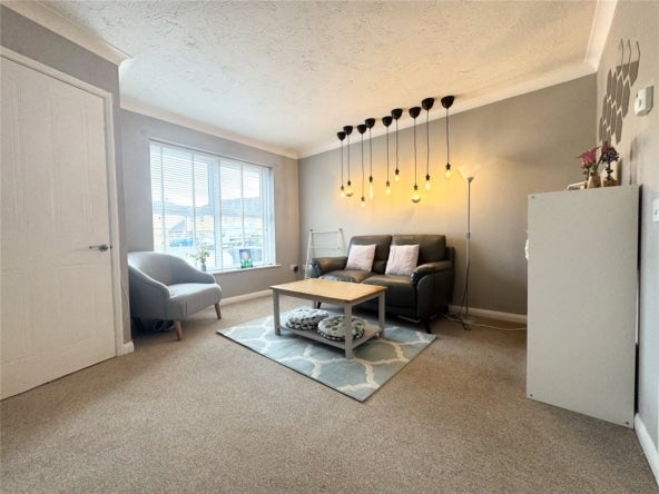 House Pasture Close in Swindon