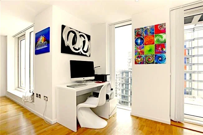 Flat Millharbour in Greater London