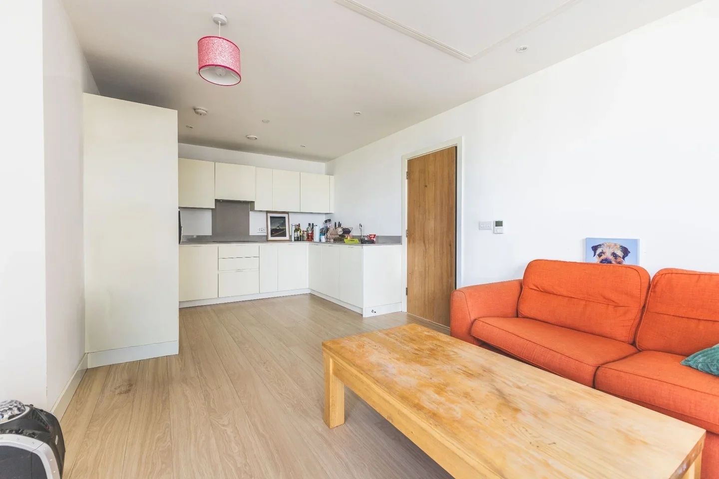 Flat Cherry Orchard Road in Greater London