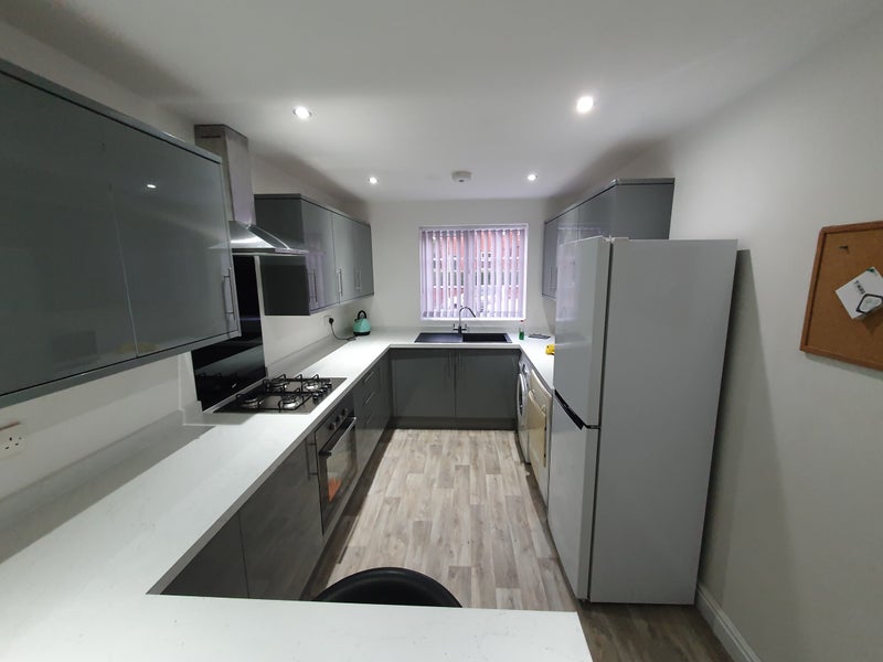 Room Burton Road in Manchester