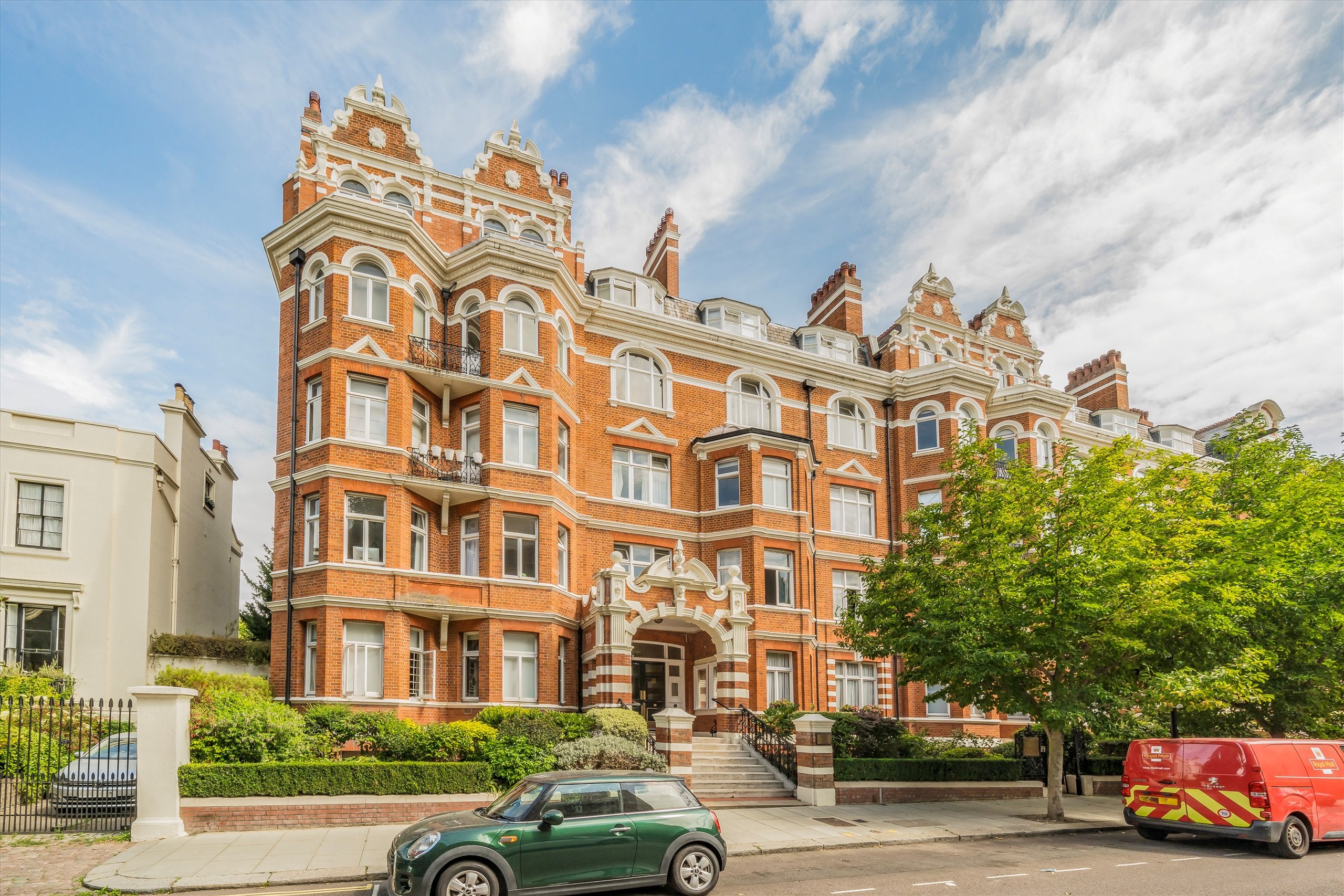 Flat St Mary's Terrace in City of Westminster