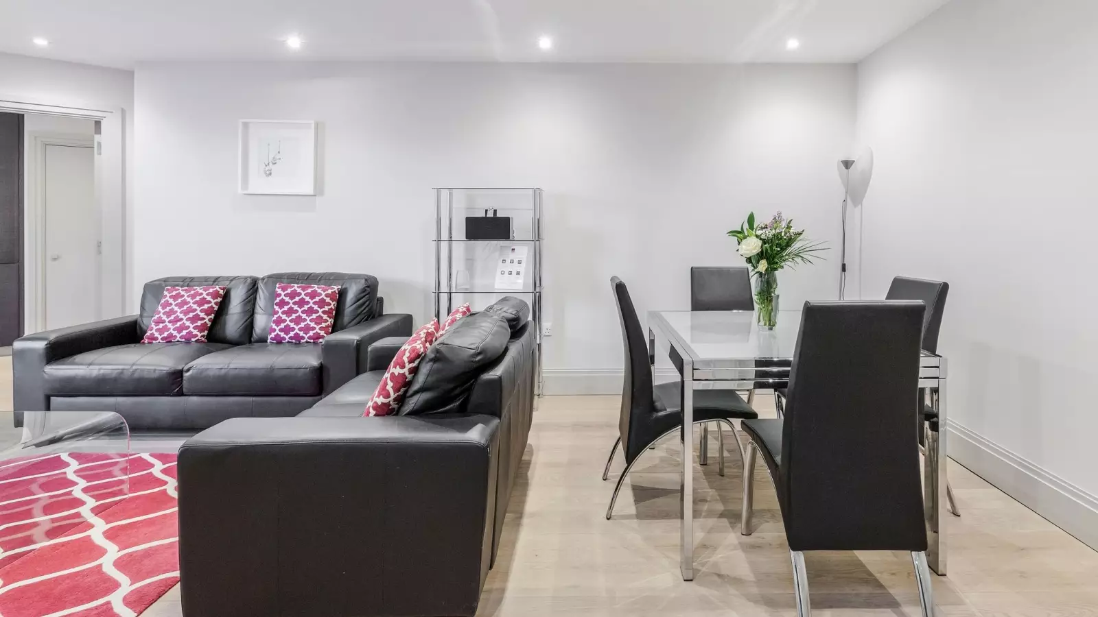Flat Parkshot in Greater London